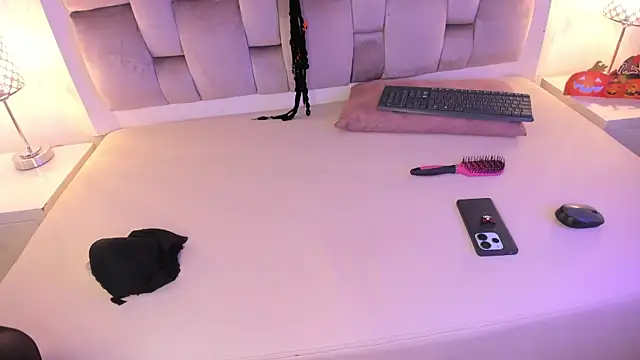 Snapshot of Dannika07 chatting on October 2025 03:08:01 AM Dannika07 online show from October 2025 03:08:01 AM