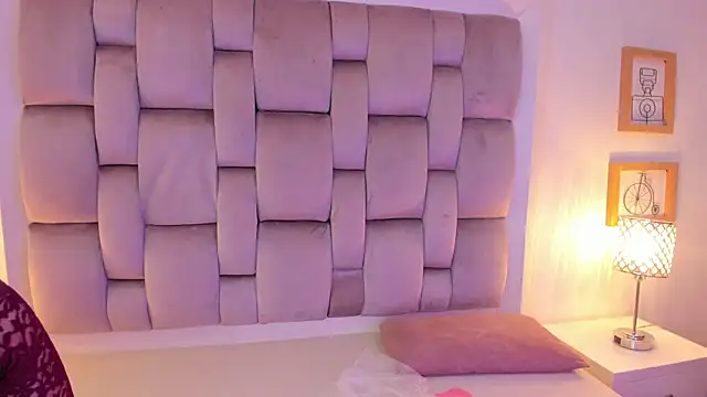 Snapshot of Dannika07 chatting on November 2025 03:29:01 AM Dannika07 online show from November 2025 03:29:01 AM