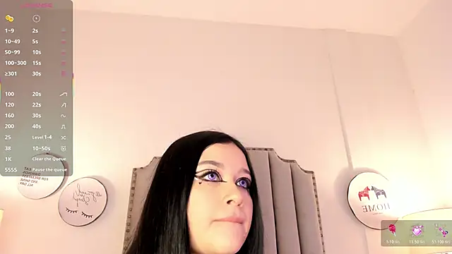 Snapshot of Dannika07 chatting on December 2025 04:28:02 AM Dannika07 online show from December 2025 04:28:02 AM