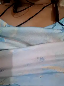 Queen Nora online show from May 2026 11:48:02 AM