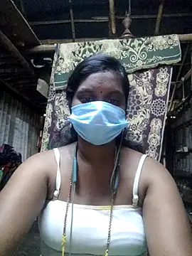 Snapshot of Tamildivya18 chatting on September 2025 05:52:02 AM Tamildivya18 online show from September 2025 05:52:02 AM