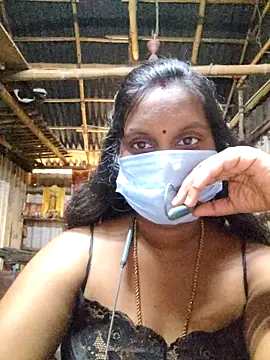 Snapshot of Tamildivya18 chatting on September 2025 06:06:02 AM Tamildivya18 online show from September 2025 06:06:02 AM