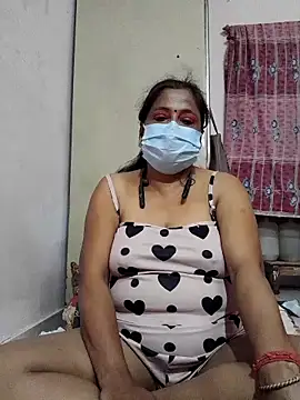 Snapshot of mature_mimi chatting on September 2025 05:45:02 PM mature mimi online show from September 2025 05:45:02 PM