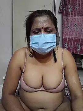 Snapshot of mature_mimi chatting on October 2025 06:52:01 PM mature mimi online show from October 2025 06:52:01 PM