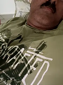 Snapshot of moonflower25 chatting on September 2025 02:30:01 PM moonflower25 online show from September 2025 02:30:01 PM