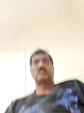 Snapshot of moonflower25 chatting on October 2025 08:48:01 AM moonflower25 online show from October 2025 08:48:01 AM