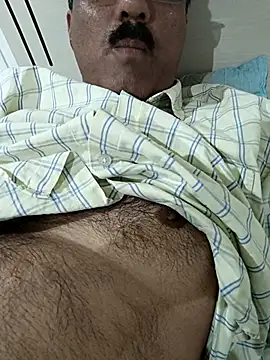 Snapshot of moonflower25 chatting on October 2025 07:38:02 AM moonflower25 online show from October 2025 07:38:02 AM