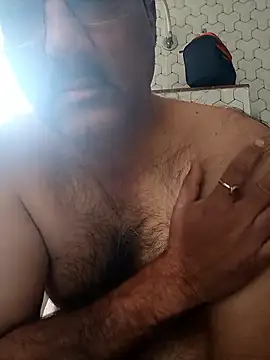 Snapshot of moonflower25 chatting on January 2026 06:16:01 AM moonflower25 online show from January 2026 06:16:01 AM