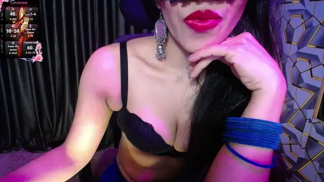 Snapshot of heyy_kiran chatting on April 2026 05:06:01 PM heyy kiran online show from April 2026 05:06:01 PM