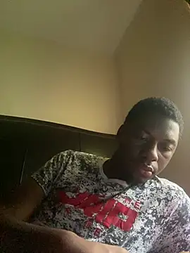 Snapshot of ThickDic28 chatting on April 2026 02:44:01 PM ThickDic28 online show from April 2026 02:44:01 PM