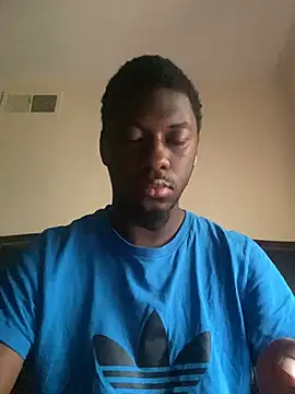 Snapshot of ThickDic28 chatting on April 2026 03:18:02 PM ThickDic28 online show from April 2026 03:18:02 PM