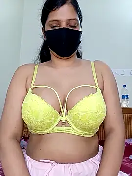 Snapshot of Rose-luckey chatting on September 2025 01:43:02 PM Rose-luckey online show from September 2025 01:43:02 PM