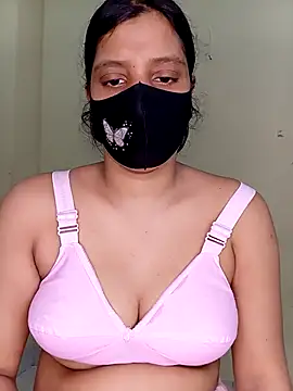 Snapshot of Rose-luckey chatting on October 2025 08:21:02 PM Rose-luckey online show from October 2025 08:21:02 PM