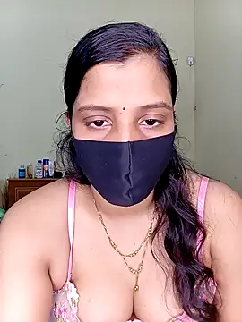 Snapshot of Rose-luckey chatting on November 2025 12:53:01 PM Rose-luckey online show from November 2025 12:53:01 PM