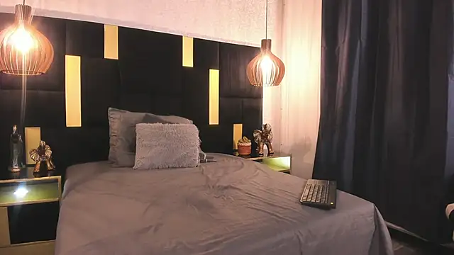 Lucio  Fox online show from February 2026 11:39:02 AM