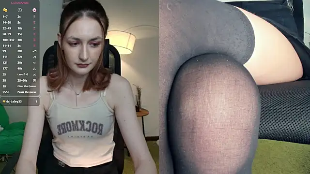 Snapshot of EasterBlink chatting on February 2026 10:55:01 AM EasterBlink online show from February 2026 10:55:01 AM