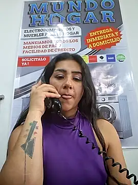 CAROLINE  07 online show from December 2025 04:14:01 PM