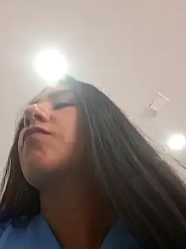 CAROLINE  07 online show from March 2026 03:50:02 PM