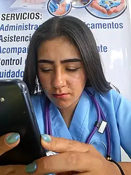 CAROLINE  07 online show from March 2026 03:38:01 PM