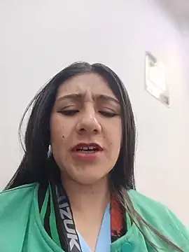 CAROLINE  07 online show from June 2026 04:20:02 PM