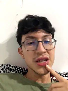 Snapshot of Kevintdx chatting on November 2025 10:54:01 PM Kevintdx online show from November 2025 10:54:01 PM