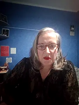 Feelineducentre online show from November 2025 09:05:02 PM