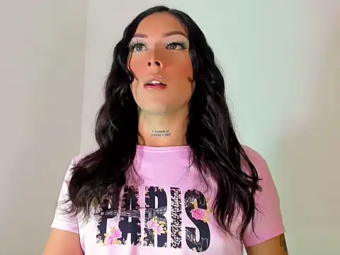 Snapshot of Megan_Gil_ chatting on September 2025 04:25:01 AM Megan Gil online show from September 2025 04:25:01 AM