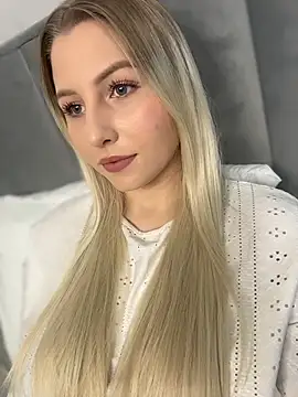 Snapshot of Amy_mit chatting on September 2025 09:14:01 AM Amy mit online show from September 2025 09:14:01 AM