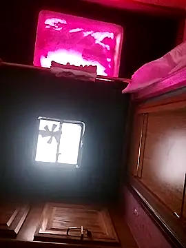 Snapshot of Dirtywhitebitch5150 chatting on September 2025 01:18:02 AM Dirtywhitebitch5150 online show from September 2025 01:18:02 AM