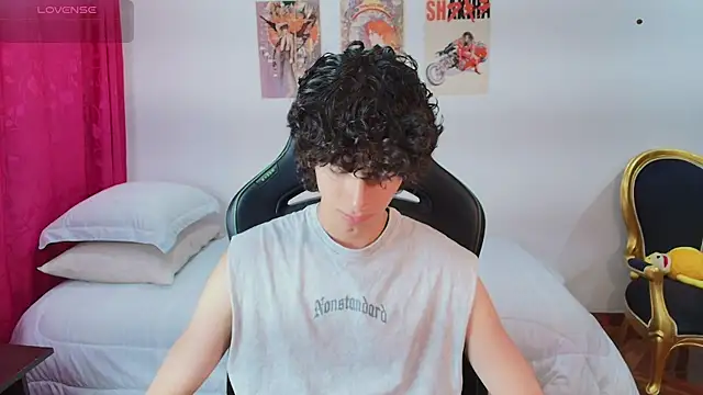 Nude Boy18 online show from July 2026 01:09:02 AM