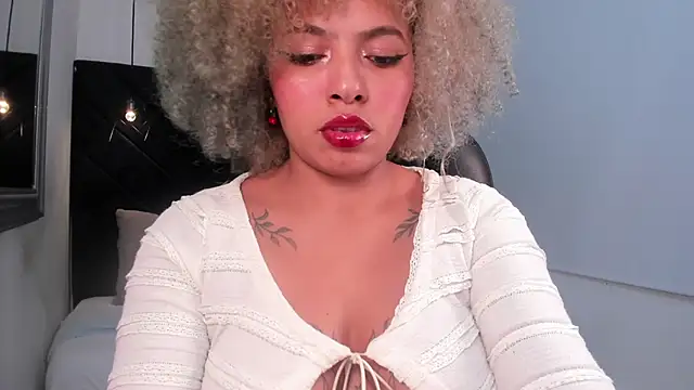 momo ayasse online show from February 2026 03:24:01 AM