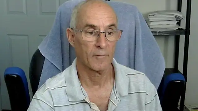 funone1999 online show from December 2025 08:07:02 PM