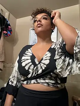 Snapshot of allybluee777 chatting on November 2025 04:56:01 AM allybluee777 online show from November 2025 04:56:01 AM