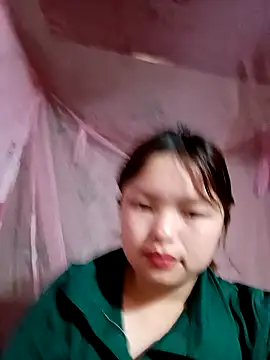 XoiXoi232 online show from October 2025 12:09:01 AM