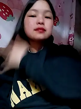 XoiXoi232 online show from March 2026 10:32:01 AM