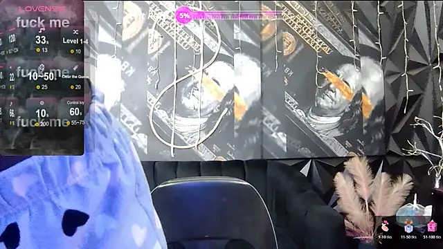 Snapshot of Lilmisbaddyxxx chatting on November 2025 08:07:01 PM Lilmisbaddyxxx online show from November 2025 08:07:01 PM