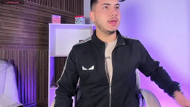 Snapshot of Axel_grey_ chatting on November 2025 12:16:01 PM Axel grey online show from November 2025 12:16:01 PM