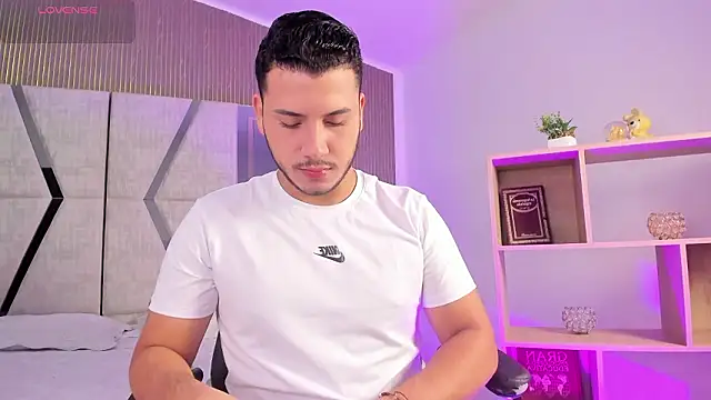 Axel grey  online show from March 2026 12:53:01 PM