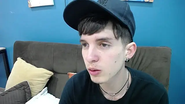 Jheampiiero online show from November 2025 12:49:01 PM