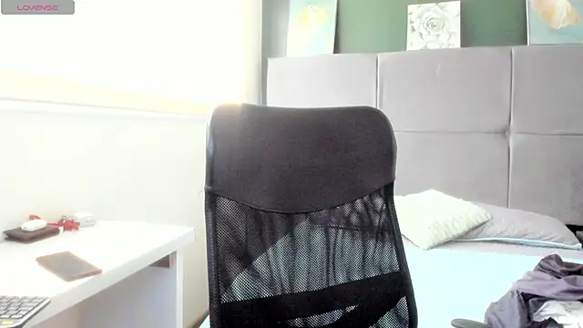 Jheampiiero online show from March 2026 08:47:01 PM