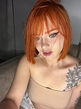 Alysson LS online show from November 2025 02:32:02 AM