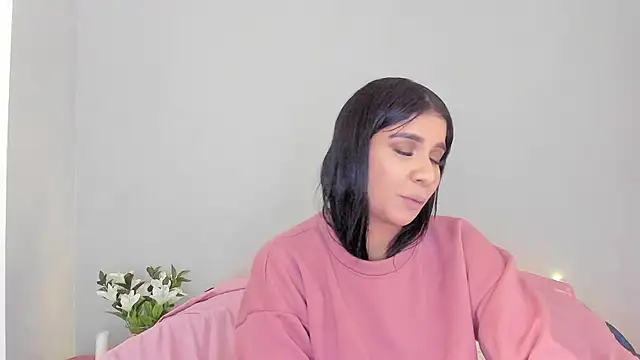 Laura-angeel online show from October 2025 08:43:02 PM