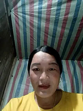 Snapshot of Bliss_rose chatting on October 2025 07:04:02 AM Bliss rose online show from October 2025 07:04:02 AM