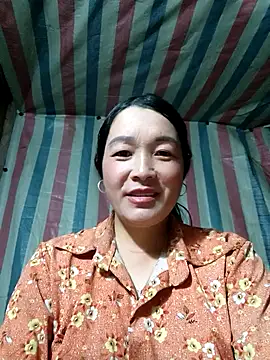 Snapshot of Bliss_rose chatting on November 2025 02:02:02 AM Bliss rose online show from November 2025 02:02:02 AM