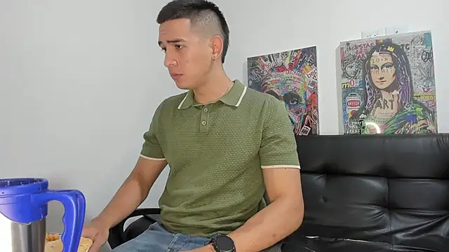 Mike3Xxx online show from September 2025 01:33:01 AM
