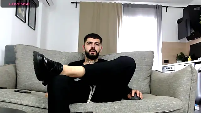 Snapshot of Killian_Vane chatting on September 2025 07:08:01 AM Killian Vane online show from September 2025 07:08:01 AM