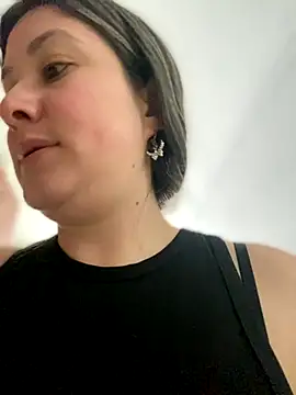 Snapshot of Abby-LS chatting on September 2025 07:08:02 PM Abby-LS online show from September 2025 07:08:02 PM