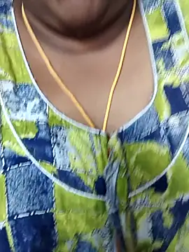 Snapshot of TAMIL_ELAKKIYA chatting on September 2025 03:00:02 AM TAMIL ELAKKIYA online show from September 2025 03:00:02 AM