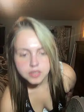 Snapshot of JuicyExxxperience chatting on October 2025 11:47:01 AM JuicyExxxperience online show from October 2025 11:47:01 AM