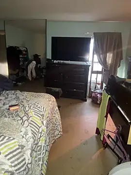 Snapshot of JuicyExxxperience chatting on December 2025 02:21:01 PM JuicyExxxperience online show from December 2025 02:21:01 PM